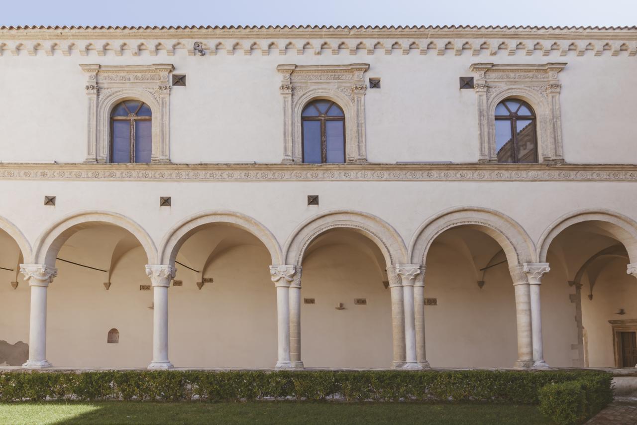 Foresteria Dell'Abbazia Montescaglioso Exterior photo